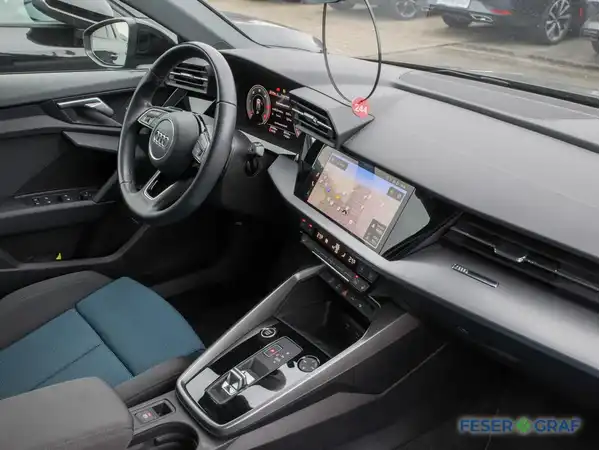 AUDI A3 SPORTBACK (5/13)