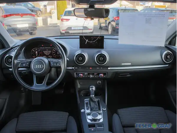 AUDI A3 LIMOUSINE (7/14)