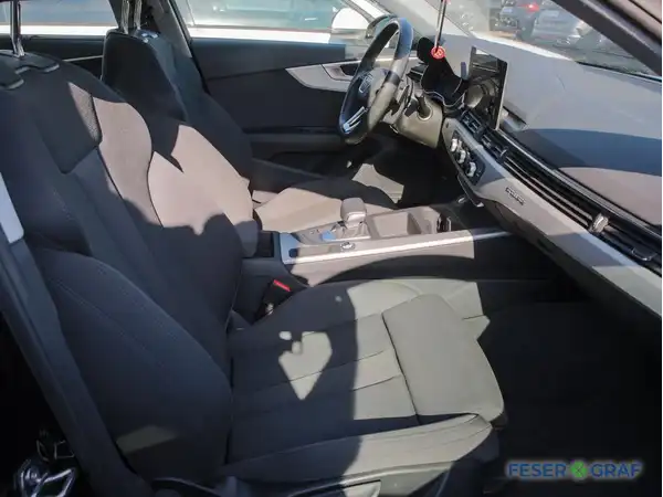 AUDI A4 AVANT (6/16)