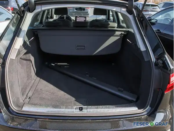 AUDI A4 AVANT (9/16)