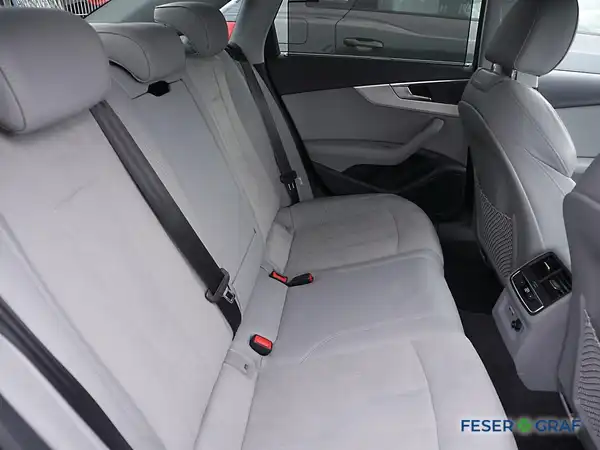 AUDI A4 LIMOUSINE (7/17)