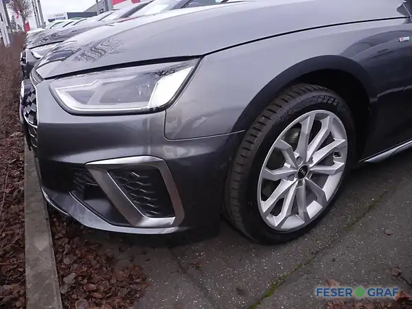 AUDI A4 AVANT (11/14)