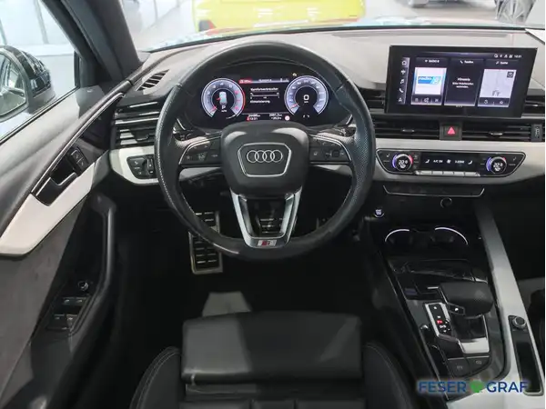 AUDI A4 AVANT (8/14)