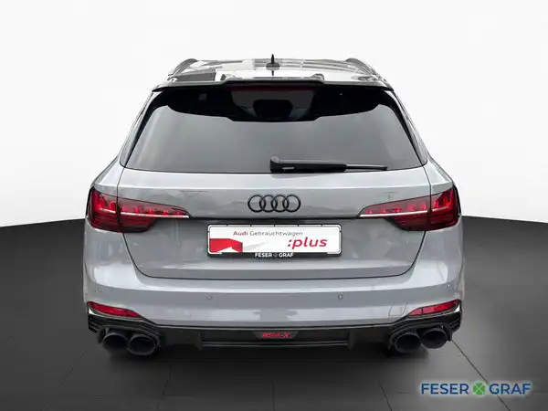 AUDI RS4 AVANT (6/20)