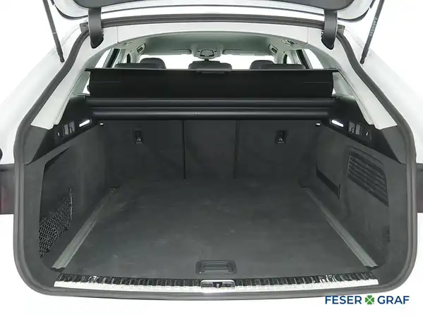 AUDI RS6 AVANT (9/17)