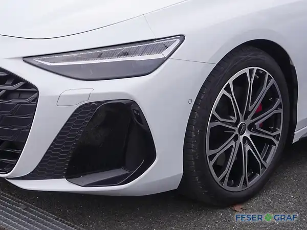 AUDI A6 AVANT (14/24)