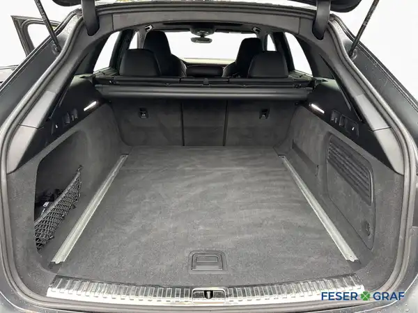 AUDI RS6 AVANT (14/19)