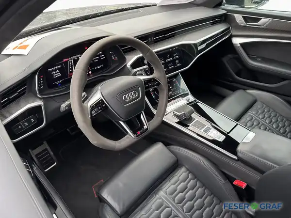 AUDI RS6 AVANT (7/19)