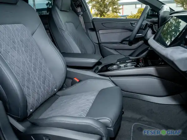 AUDI A6 AVANT (6/16)