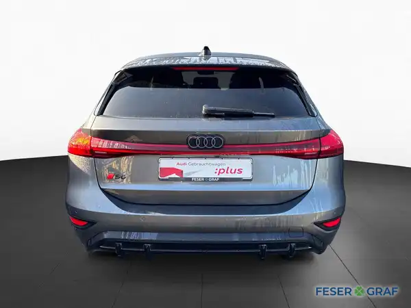 AUDI S6 AVANT (5/18)