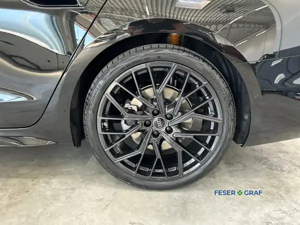 AUDI A6 AVANT (8/23)