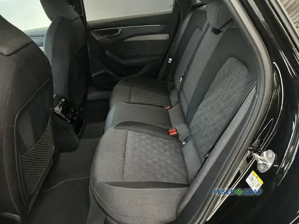 AUDI A6 AVANT (10/23)