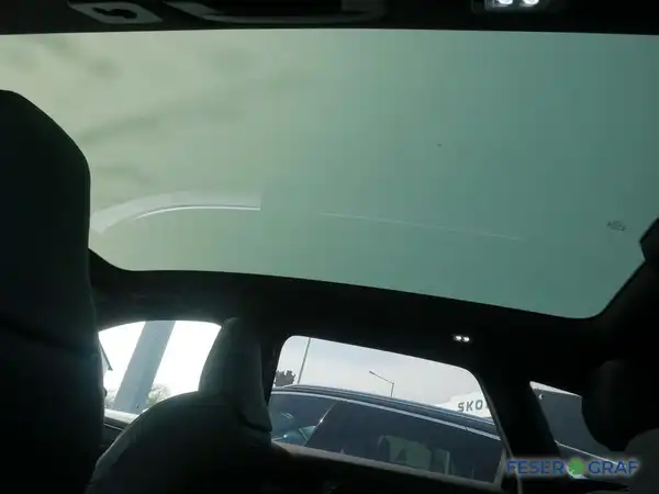 AUDI A6 AVANT (8/15)