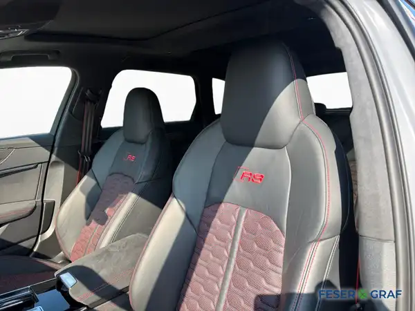 AUDI RS6 AVANT (11/20)