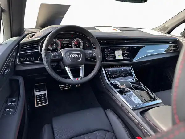 AUDI Q7 (9/18)