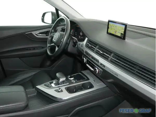 AUDI Q7 (3/19)