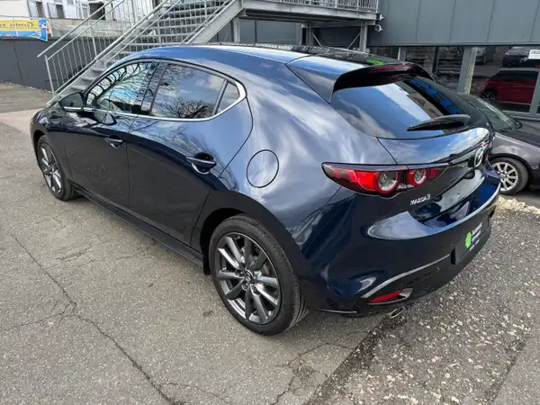 MAZDA 3 (5/22)