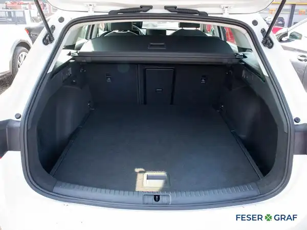 SEAT LEON SPORTSTOURER (9/13)