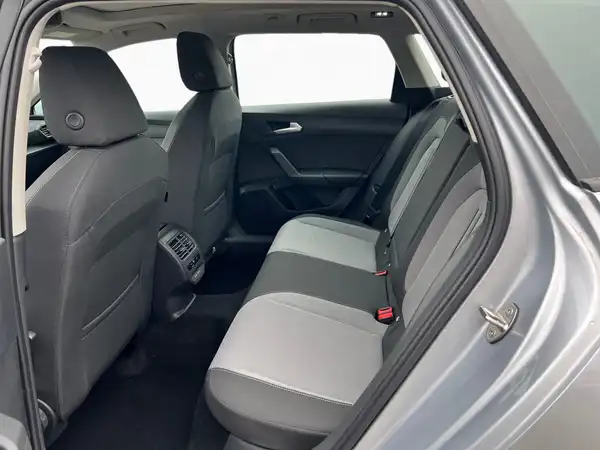 SEAT LEON SPORTSTOURER (13/18)