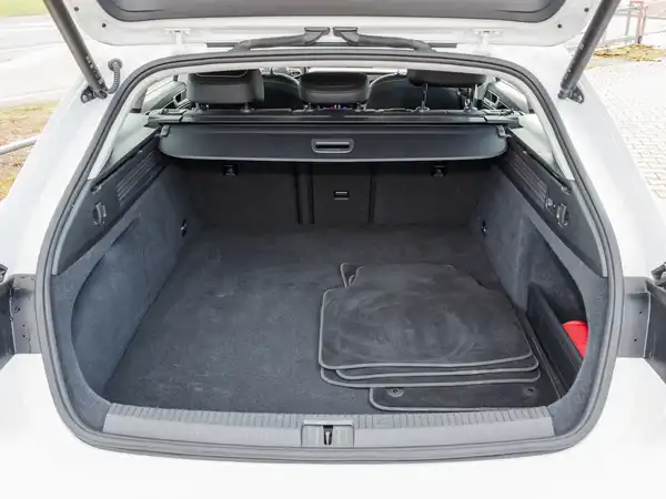 VW ARTEON SHOOTINGBRAKE (9/13)