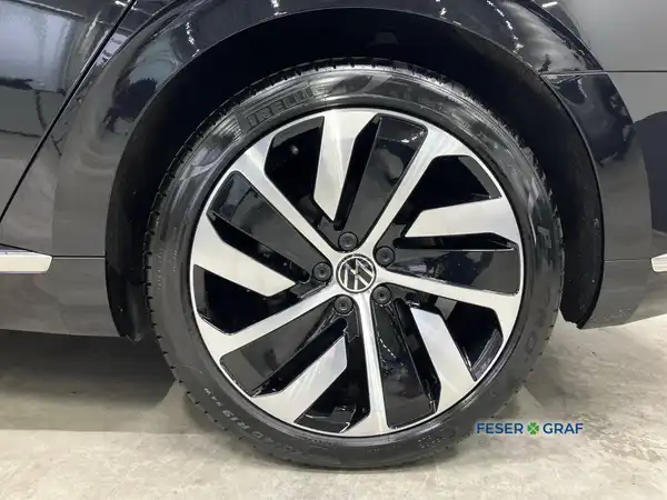 VW ARTEON SHOOTING BRAKE (8/17)