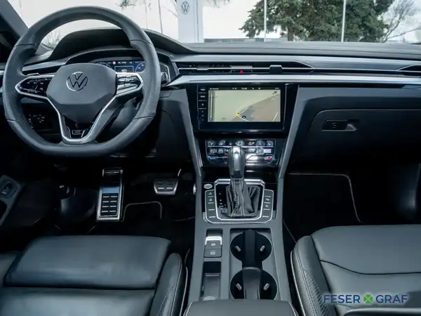 VW ARTEON SHOOTINGBRAKE (8/13)