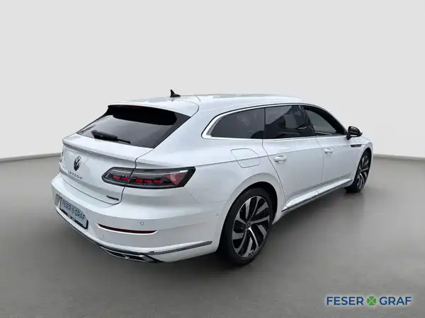 VW ARTEON SHOOTINGBRAKE (6/16)