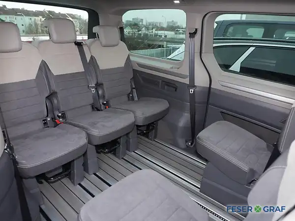 VW DER MULTIVAN (5/14)