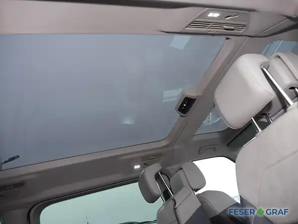 VW DER MULTIVAN (6/14)