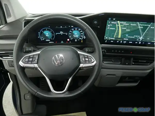 VW DER MULTIVAN (13/20)