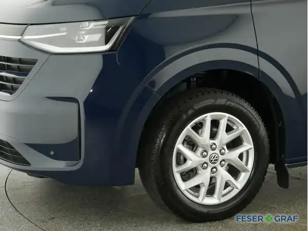 VW DER MULTIVAN (17/20)