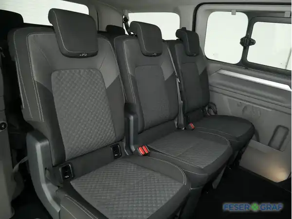 VW DER MULTIVAN (8/20)