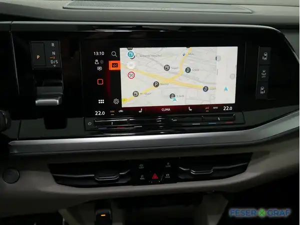 VW DER MULTIVAN (11/20)