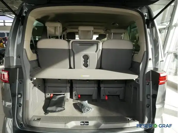 VW DER MULTIVAN (9/14)