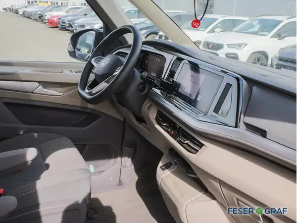 VW DER MULTIVAN (5/13)