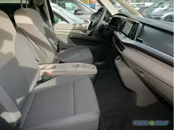 VW DER MULTIVAN (6/16)