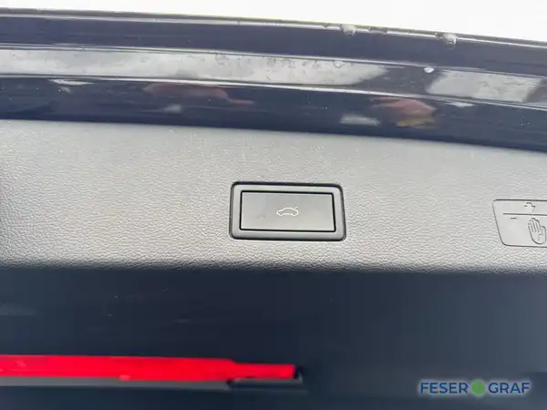 VW GOLF VARIANT (14/17)