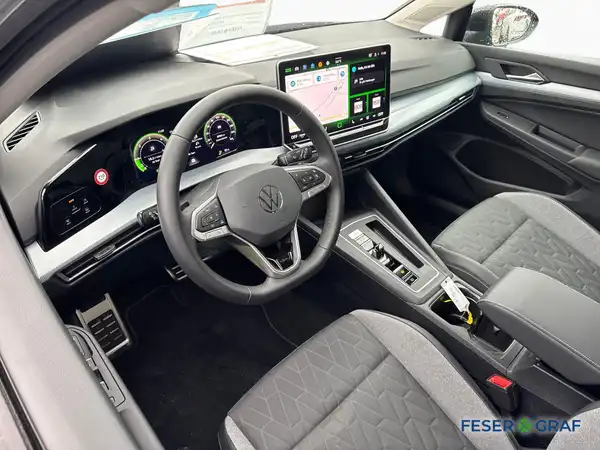 VW GOLF VARIANT (7/17)