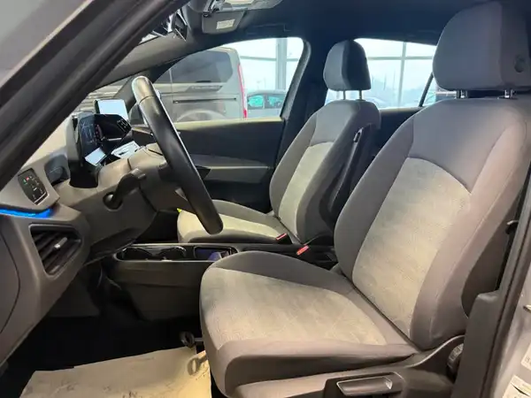 VW ID.3 (12/26)