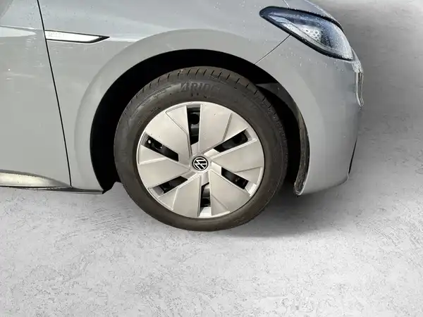 VW ID.3 (5/15)