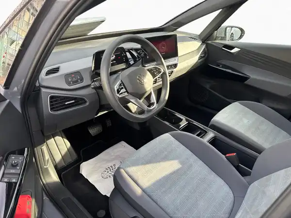 VW ID.3 (10/15)