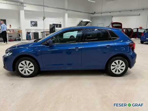 VW POLO (8/19)