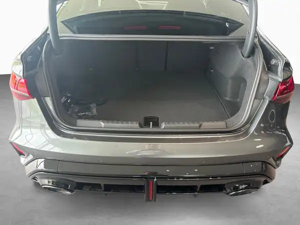 AUDI RS3 LIMOUSINE (15/15)