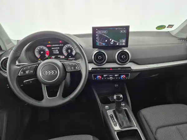 AUDI Q2 (6/7)