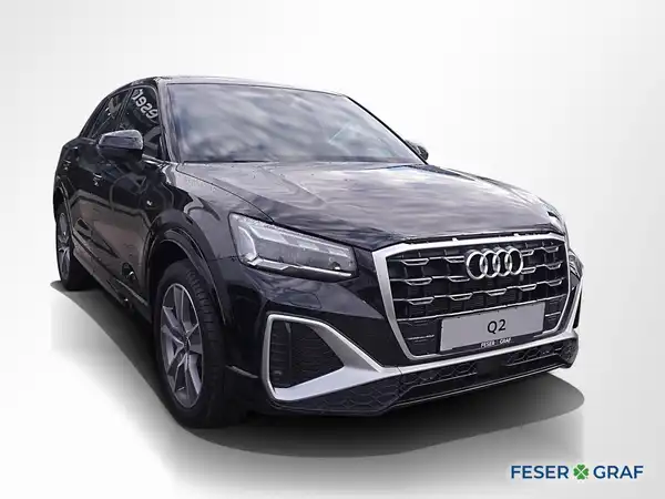 AUDI Q2 (2/13)