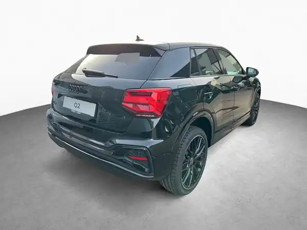 AUDI Q2 (5/15)