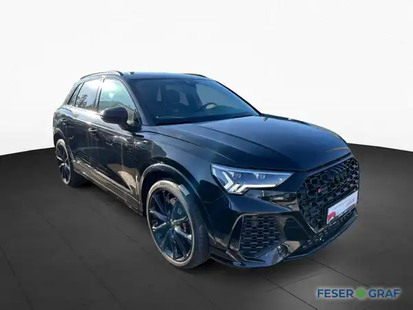AUDI RS Q3 (3/20)