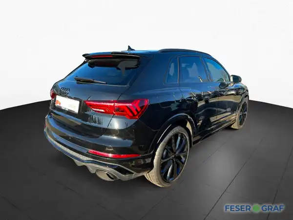 AUDI RS Q3 (4/20)