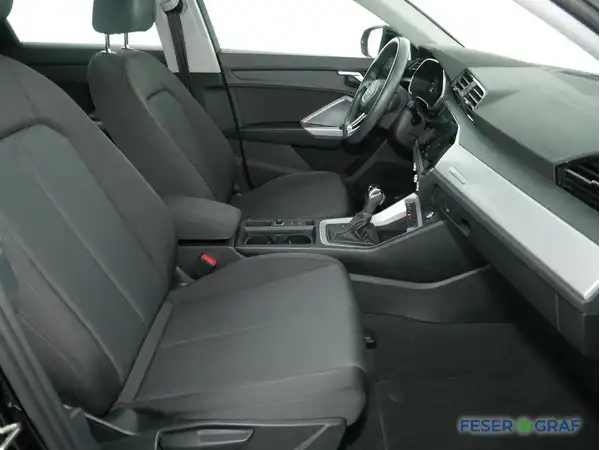 AUDI Q3 SPORTBACK (4/17)