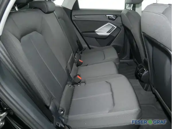 AUDI Q3 SPORTBACK (5/17)